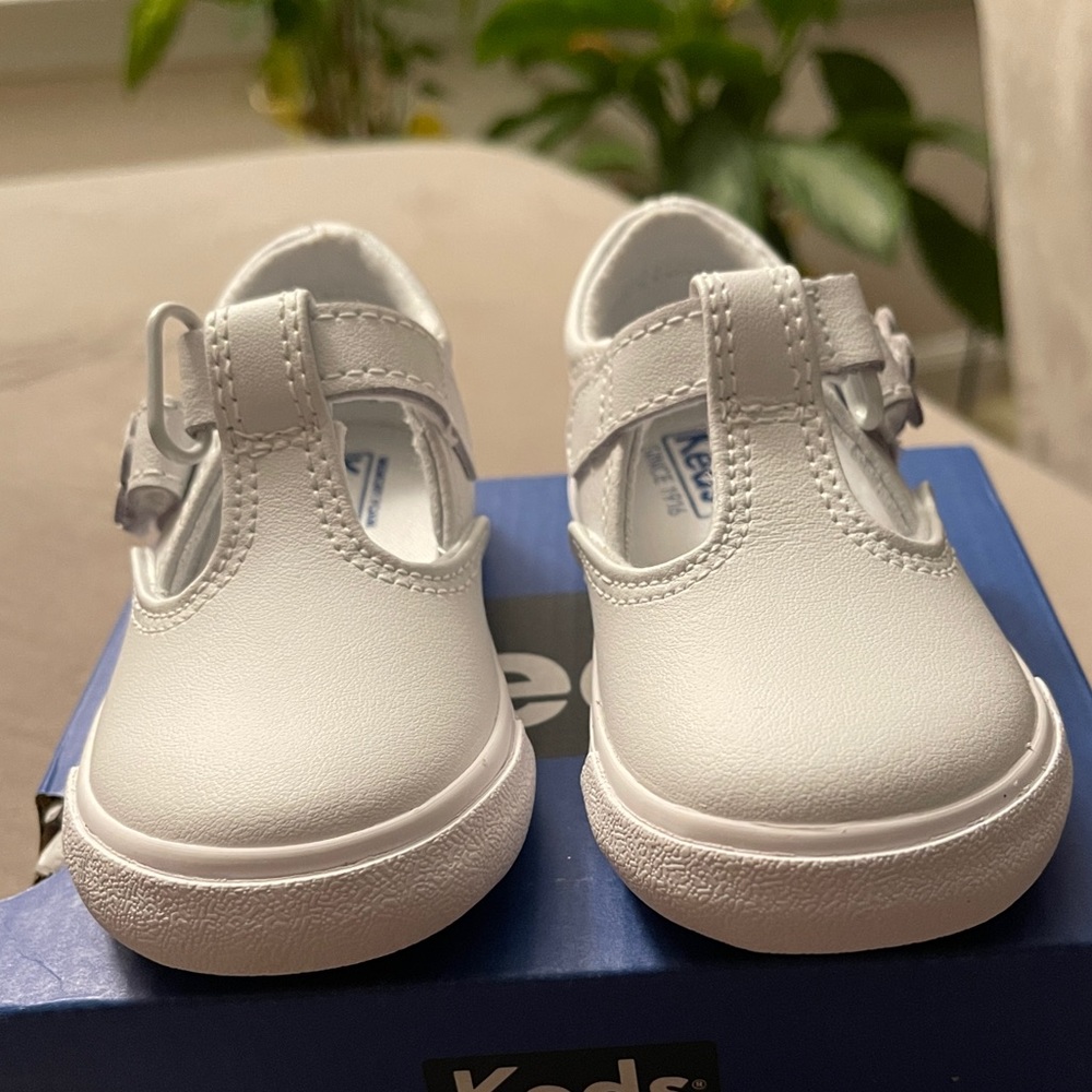 Kids shoes